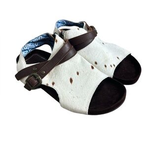 Dingo Savannas Cow Hair Sandals